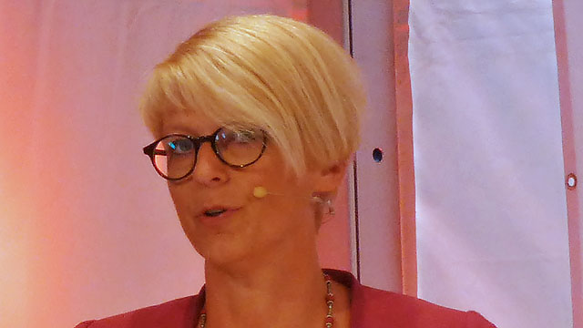 Moderaterna kopierar SD-förslag – vill endast ta emot kvotflyktingar