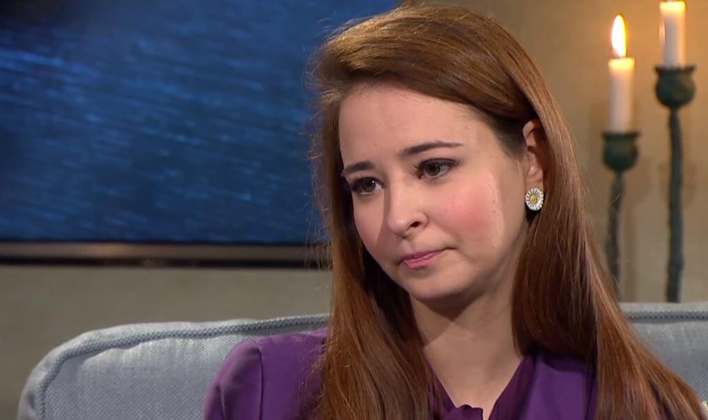 Alice Teodorescu porträtteras som vampyr i pjäs om tidningskris