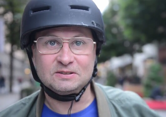 Henrik Arnstad: Hanif Bali samarbetar med nazister