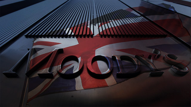 Storbritannien straffas av Moody’s för Brexit