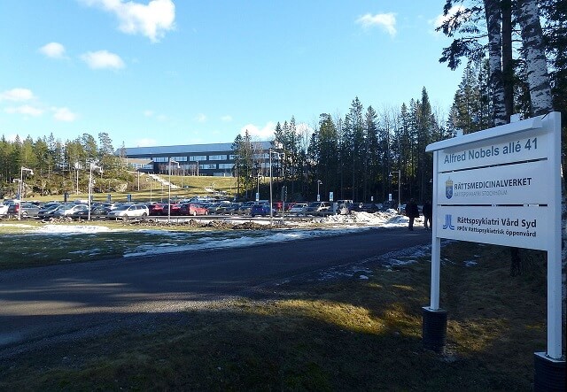 Rättsmedicinalverket: 83 % av åldersbedömda som sökt asyl som barn är 18 eller äldre