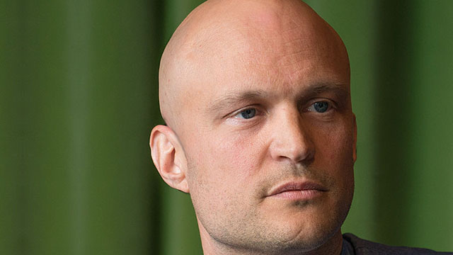 Åklagaren yrkar på fängelse för människosmugglande SVT-reporter