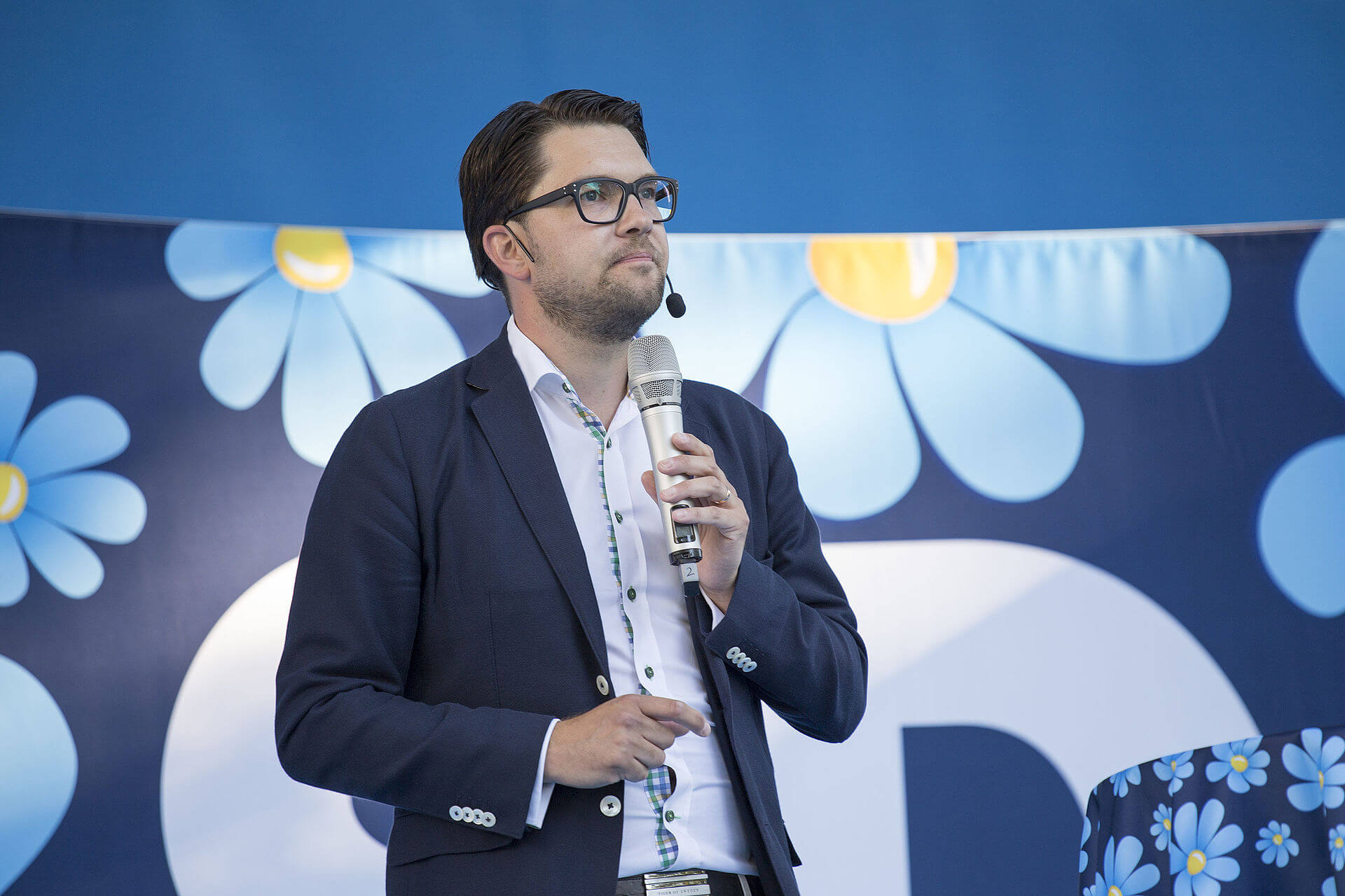 Jimmie Åkesson står fast vid nazistanklagelser mot KD