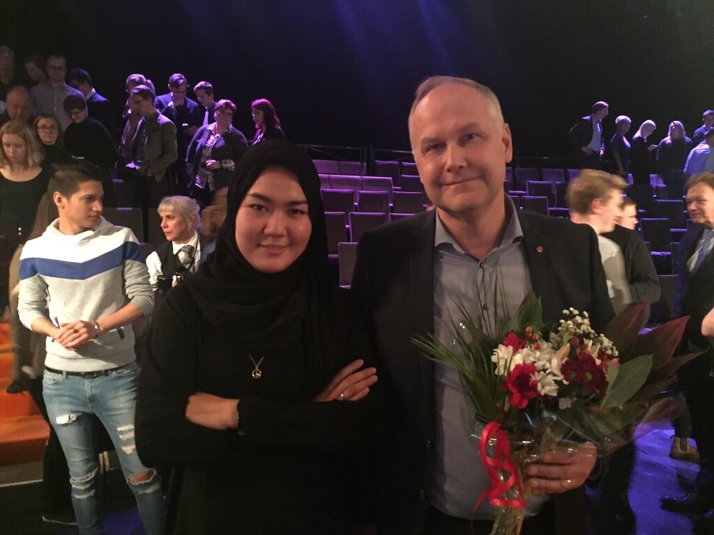 Fatemeh Khavari i SVT Agendas publik – SD:are utan svensk legitimation portad