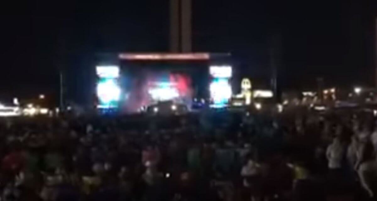 Masskjutning i Las Vegas – tiotals döda och hundratals skadade