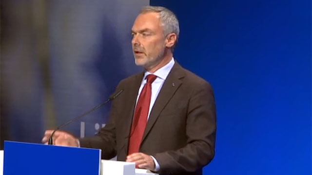 Liberalerna: Ja till Europas Förenta Stater men nej till förbud mot heltäckande slöja och muslimska friskolor