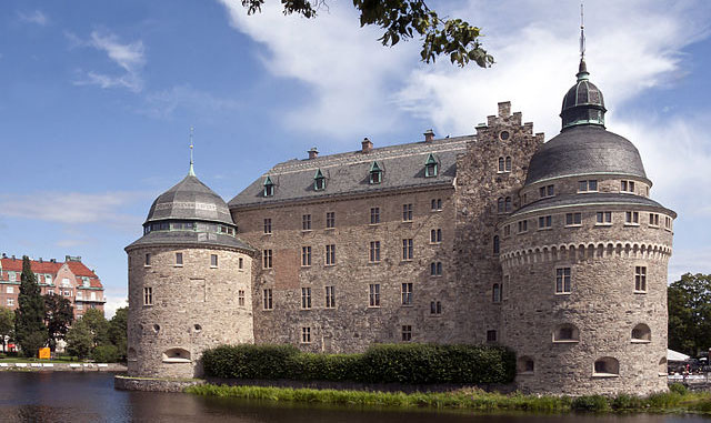 22-åring åtalas för mordhot mot byggarbetare på Örebro slott