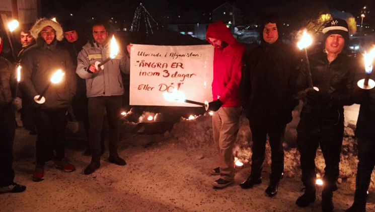 Utvisade till Afghanistan: ”Ångra er inom tre dagar eller DÖ!”