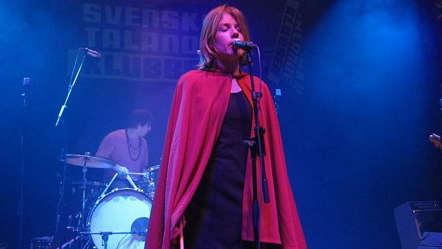 Known radio host ponders to shoot the US president – ”the philosofical question of the year”