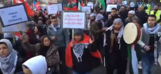 Antisemitisk demonstration i Stockholm – ”Länge leve Margot Wallström”