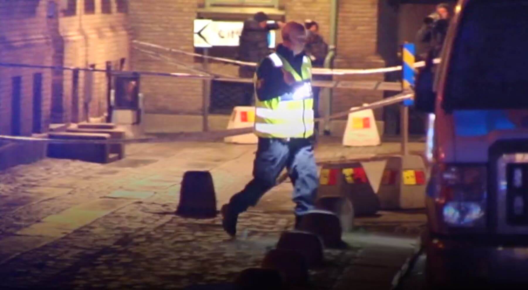 Maskerat gäng attackerade synagoga i Göteborg