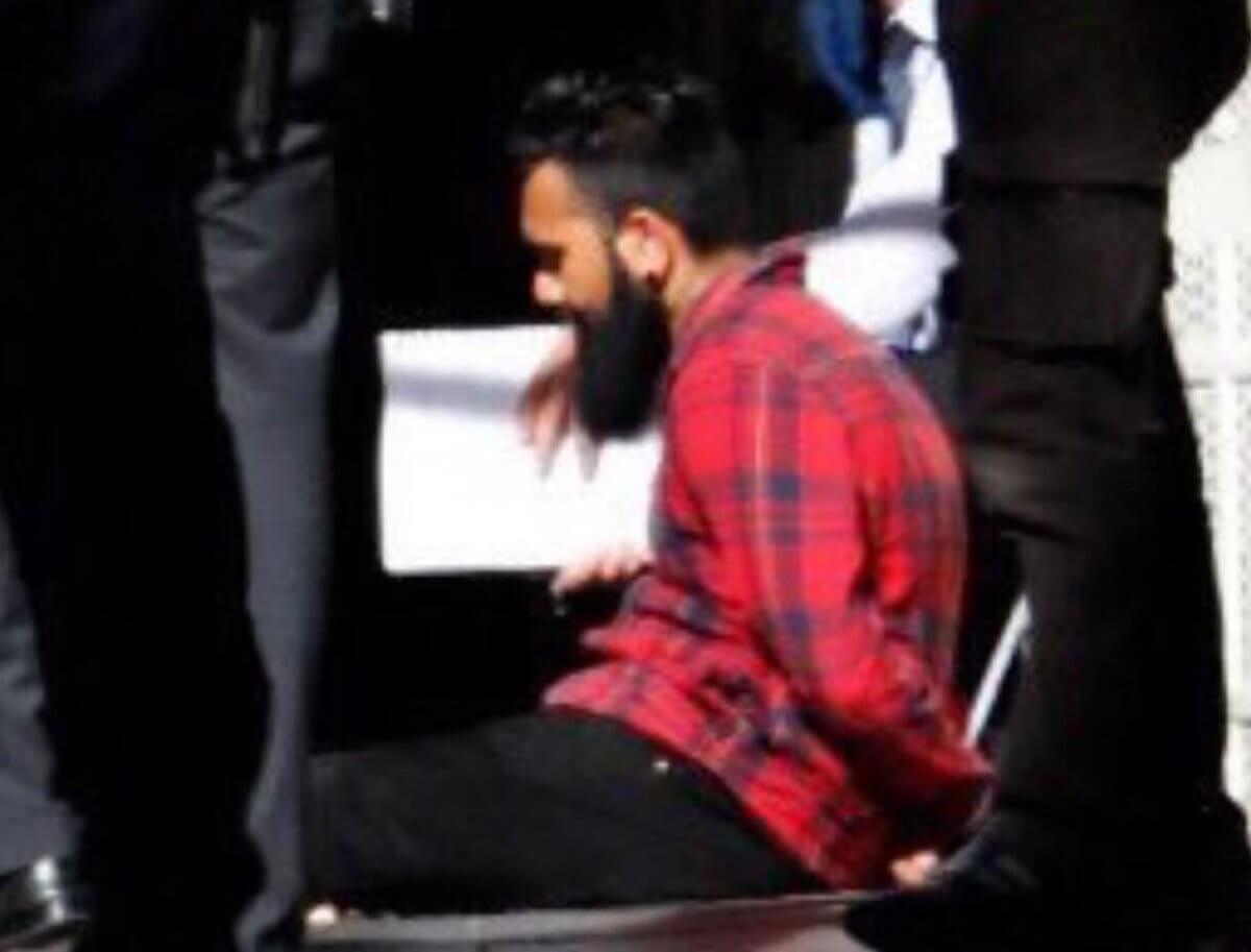 Stort antal fotgängare påkörda i bilattack i Melbourne