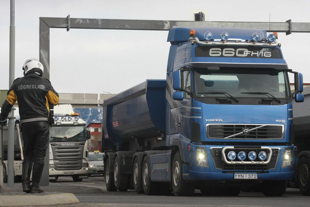 Kinesiska Geely blir storägare i AB Volvo