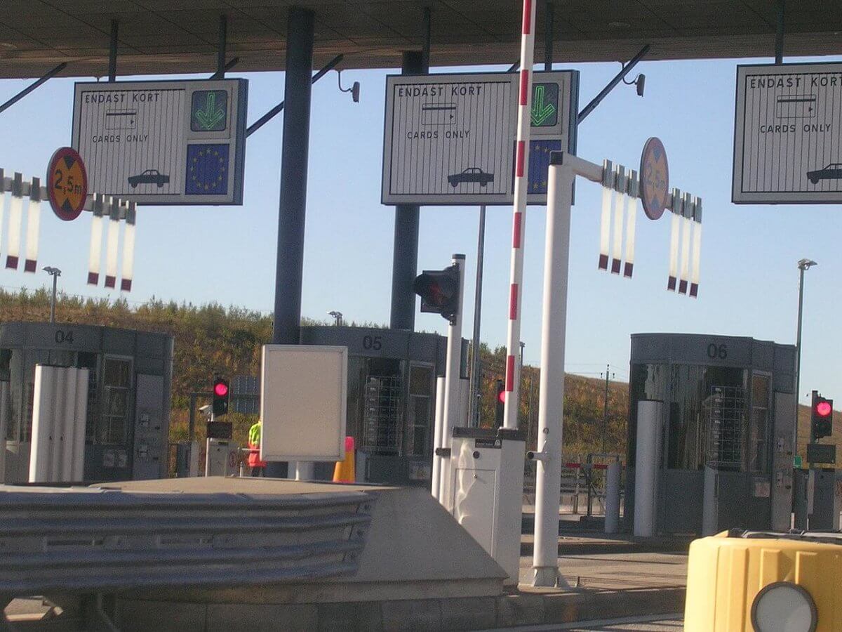 Skärpta gränskontroller ger fler avvisningar