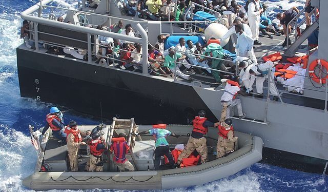 Interpol: 50 IS-krigare misstänks ha anlänt till Italien via båt – tros försöka ta sig till andra europeiska länder