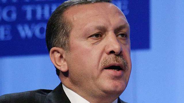 Undantagstillstånd i Turkiet förlängs – Erdogan kan fortsätta styra enväldigt