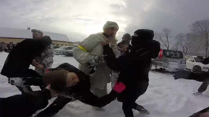 SVT klippte bort viktig del av filmklipp som visar jägare i bråk med aktivister