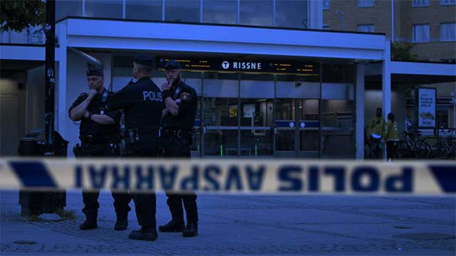 Grovt kriminell 33-åring sköts till döds i Stockholmsförort
