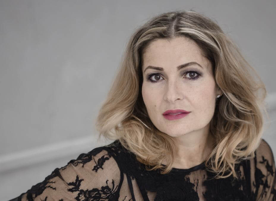 Katerina Janouch: Jag känner mig inte trygg i Sverige längre