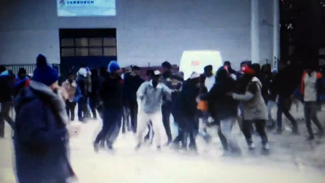 Skottlossning i ’Calais-djungeln’ – konflikt mellan eritreaner och afghaner