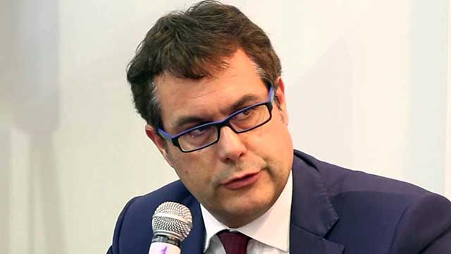 Profilerad islamapologet i Turin parlamentskandidat för Femstjärnerörelsen