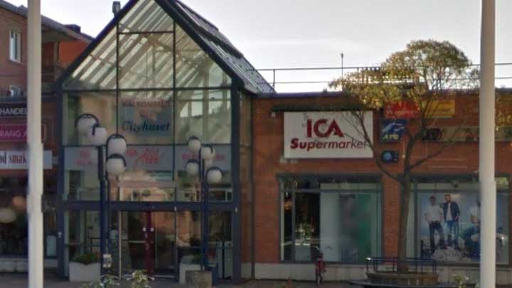 Våldtog 13-åring på toalett – får stanna i Sverige eftersom han blivit kristen