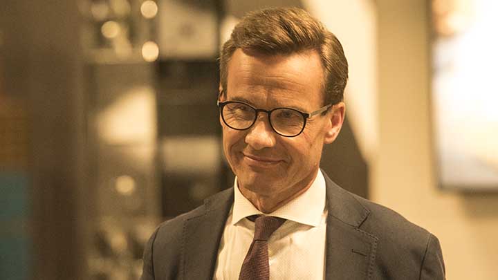 Moderaterna röstar ja till Löfvens censurlag