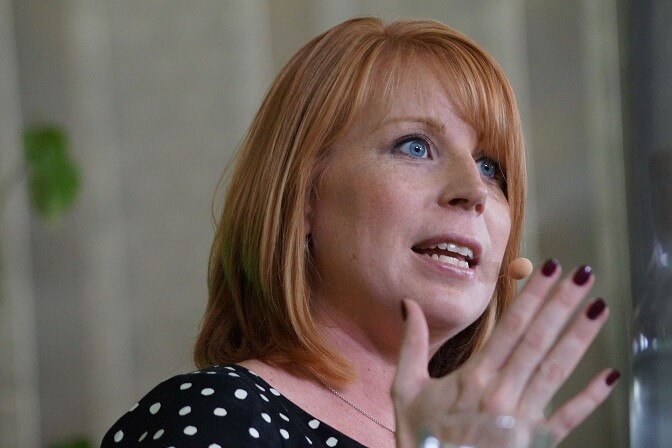 Dramatisk förflyttning av Centern på alternativ politisk skala – nära MP och V