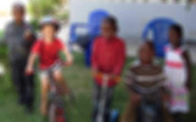 Visselblåsare på transklinik slutar i protest mot ’oreglerade experiment på barn’