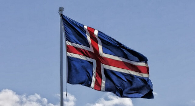 Omskärelse av pojkar på väg att förbjudas på Island