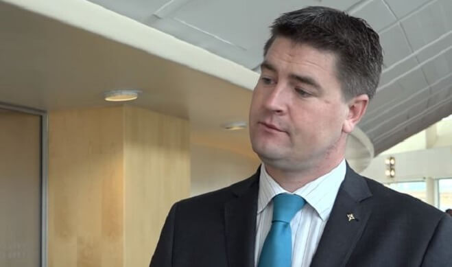 SD uppmanar alliansen att rösta ned budgeten