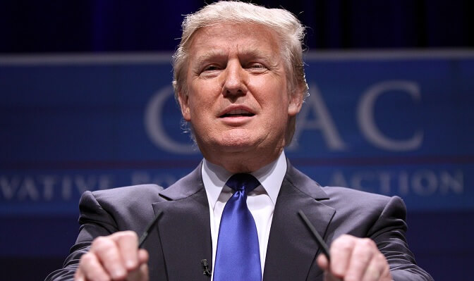 Trump beordrar ändring av immigrationslag – skrotar ”catch and release”