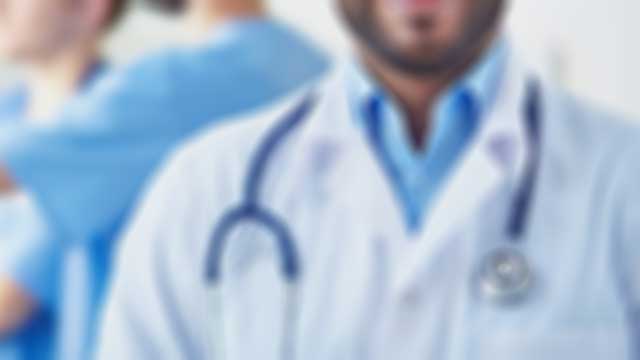 Spanske läkaren omhäktad – misstänks för över 100 sexualbrott mot barn