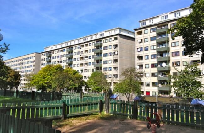 Släkter och kriminella nätverk sätter skräck i Göteborgs förorter