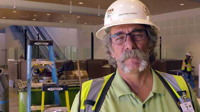 Många pensionärer extraknäcker – stort sug efter erfaren svensk arbetskraft