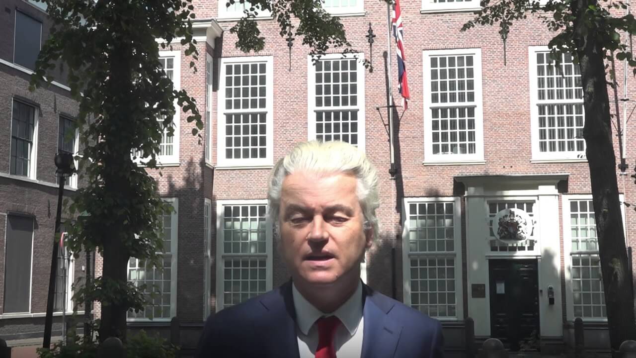 Geert Wilders kräver att Tommy Robinson släpps
