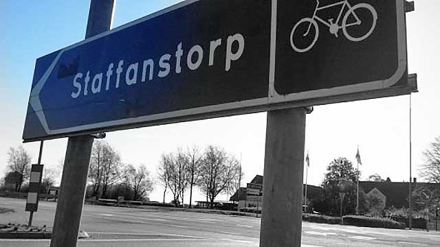 Ensamkommande häktad för försök till knivmord i Staffanstorp