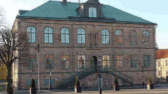 ’Ensamkommande’ våldtäktsmän slapp undan med ungdomsvård – vill nu slippa bli utvisade