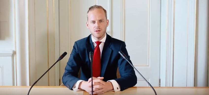 Riksdagsförvaltningen i attack mot AfS – kräver att partiet raderar sin valfilm