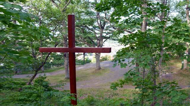 Kristna kors i Huskvarna ska bort – ”Förstod ni inte att de kunde provocera?”