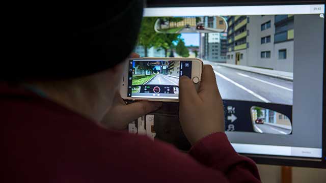 Körkortsfusk blir lagbrott – ska inte längre kunna ge kontrollanterna fingret