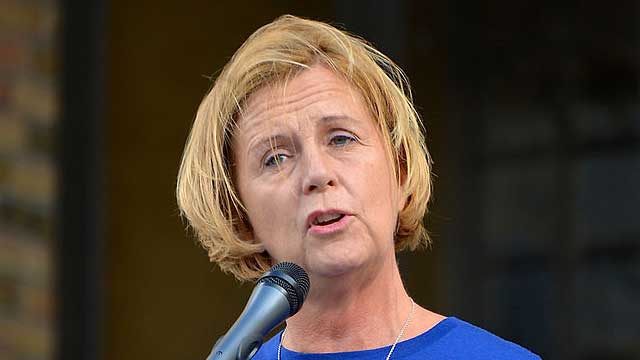 Tidigare Alliansministern om fria demokratiska val: ”En katastrof”