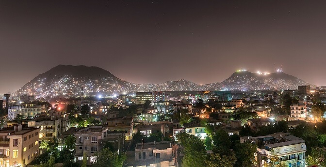 Hundratusentals afghaner återvänder hem från Iran