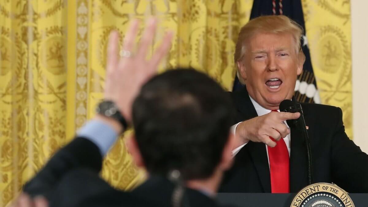 200 amerikanska tidningar i gemensam protest mot Donald Trump