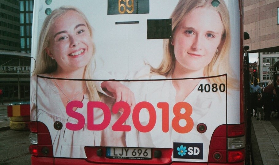 Bussförare i Stockholm vägrar köra med SD-reklam