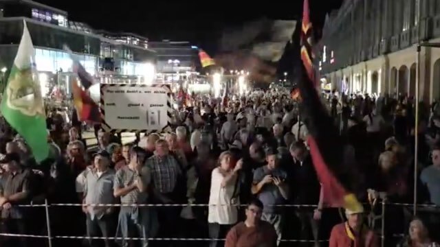 Live-video: Pegida håller demonstration i Dresden