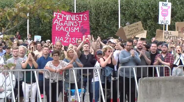 Alternativ för Sverige polisanmält för HMF efter torgmöte i Malmö