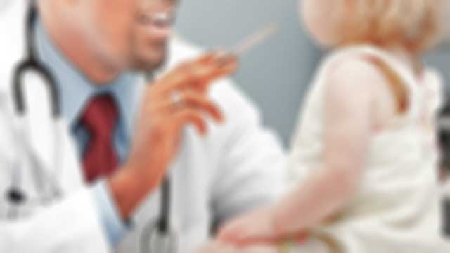 Åtal väckt mot utländsk misstänkt pedofilläkare i Skara