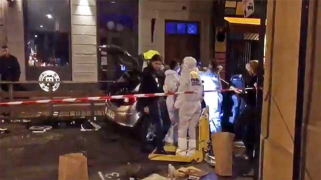 Två skadade när muslimsk terrorist i Frankrike körde rakt in i folksamling