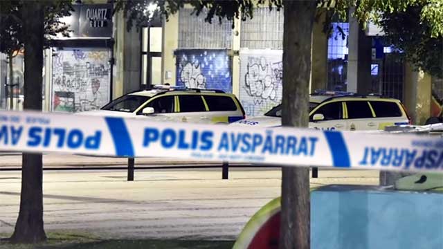 Skjutning vid uteservering i Helsingborg – en person livshotande skadad